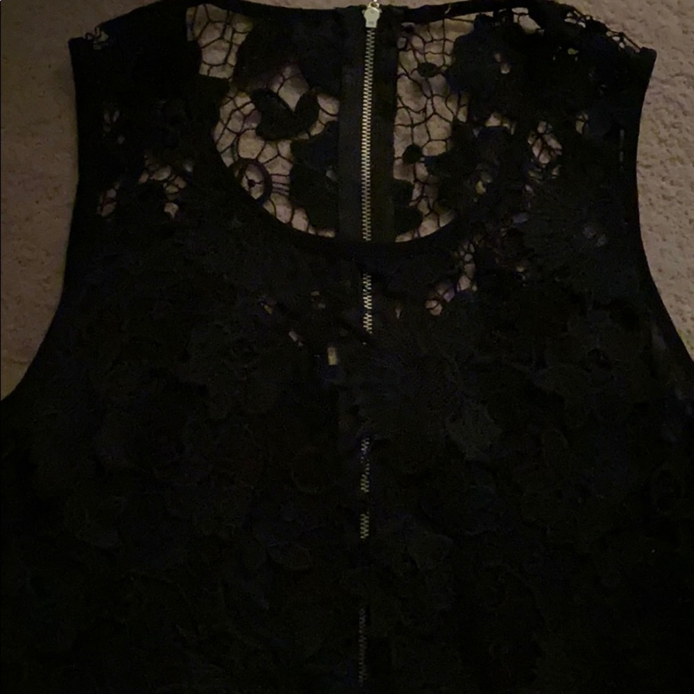 Dress - Picture 2 of 4